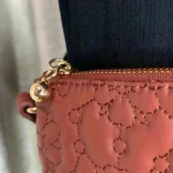 NWOT LC LAUREN CONRAD CROSSBODY - Picture 3 of 7